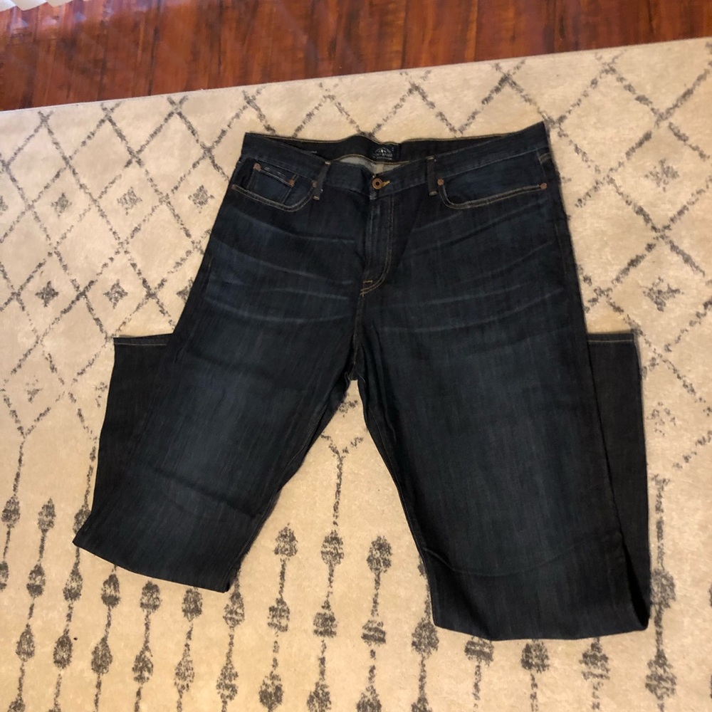 Lucky Jeans